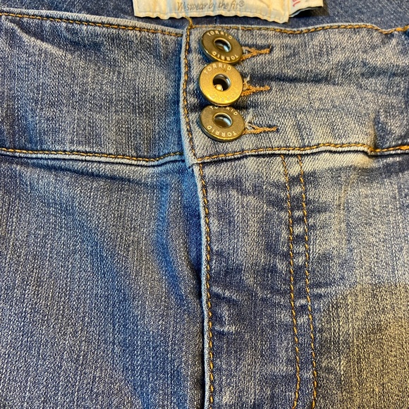 TTorrid We Swear by the Fit Women's Jeggings 16R Medium Wash High Waist Stretch - Picture 5 of 8